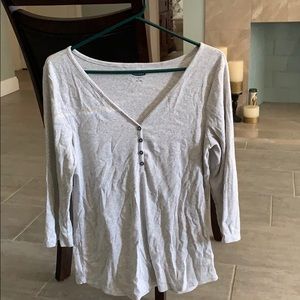 Women’s long sleeve top.